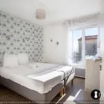 Vakantiehuis Air-conditioned With Pool Garage In A Luxury Nice
