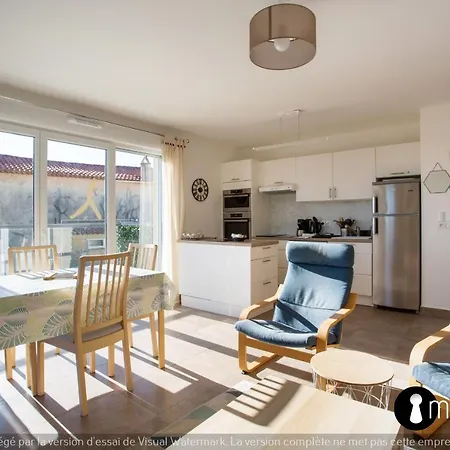 Air-conditioned With Pool Garage In A Luxury Vakantiehuis Nice