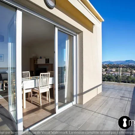 Air-conditioned With Pool Garage In A Luxury Hébergement de vacances Nice