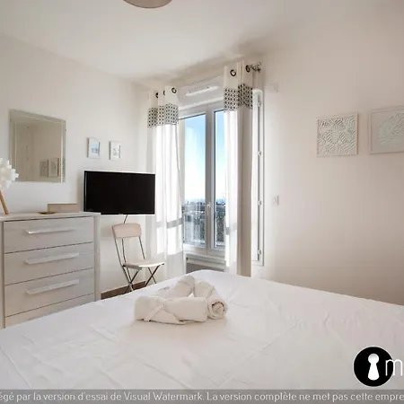 Nyaraló Air-conditioned With Pool Garage In A Luxury Nizza
