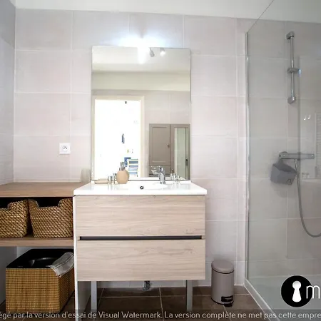 Air-conditioned With Pool Garage In A Luxury Casa vacanze Nizza
