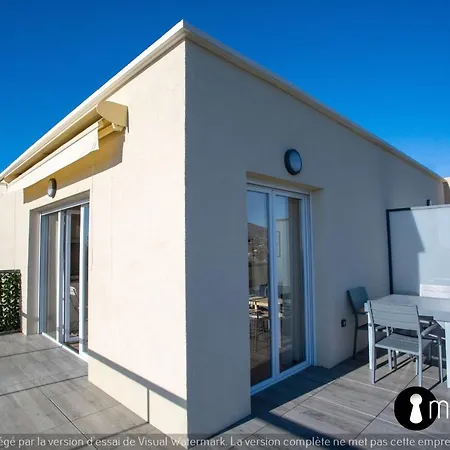Air-conditioned With Pool Garage In A Luxury Casa vacanze